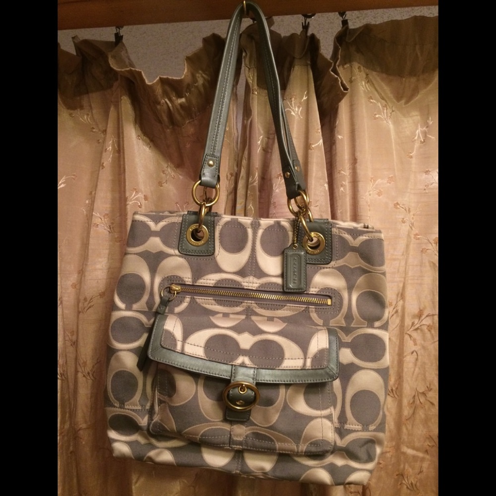 Coach handbag